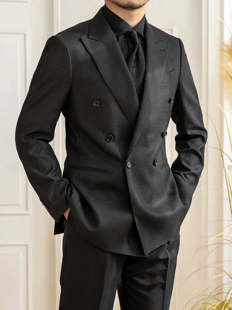 The Piccadilly Textured Plaid Suit