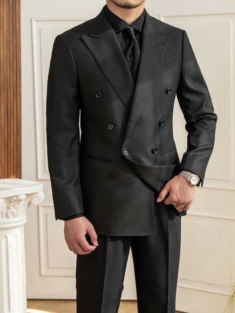 The Piccadilly Textured Plaid Suit